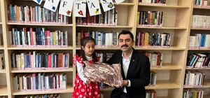 Susuz’da Kütüphane Haftası coşkusu: "İyileştiren Kütüphane" temasıyla anlamlı program