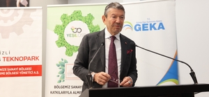 Denizli sanayicisinin 30 yıllık rüyası demiryolu projesi gerçek oluyor
Deni...