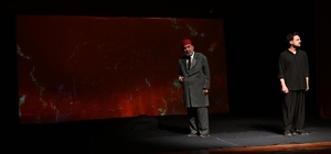 "Firavunla Yüz Yüze" oyunu tiyatro severlerle buluştu