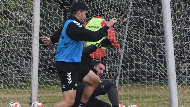 Altay'da gözler atan ve tutanda