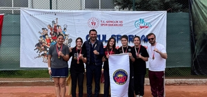 Kortların şampiyonu Gaziantep Kolej Vakfı Türkiye finallerinde