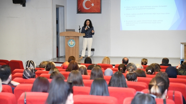 Yunusemre Belediyesinden Otizm Farkındalık Gününde anlamlı etkinlik