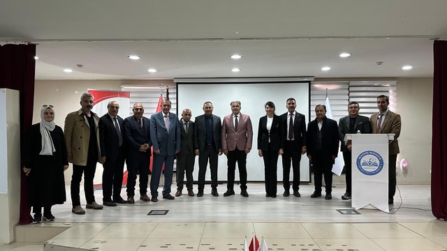 Muradiye'de "Eğitim Yönetiminde Liderlik, Vizyon ve Yönetim Semineri" düzenlendi