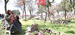 Denizli'de milli mücadele kahramanlarına asırlık vefa
Cabar'da 105 yıldır d...