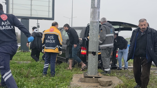 Diyarbakır'da iki araç çarpıştı: 4 yaralı