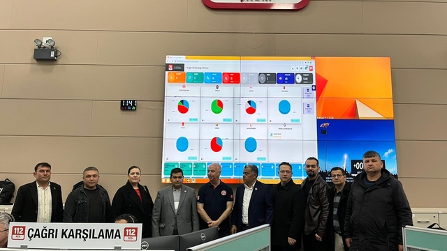 Muğla 112 Acil Çağrı Merkezi muhtarları ağırladı