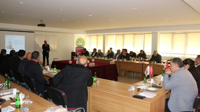 Erzincan'da tulum peyniri üreticileri ortak yol haritasında buluştu