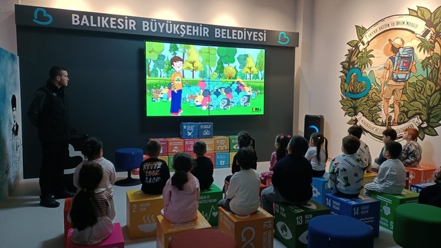 Çevre Eğitim ve Bilim Merkezi minikleri ağırladı