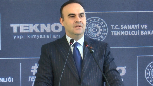 Bakan Kacır: Kimya sektöründe 935 milyar lira nitelikli yatırımın önünü açtık