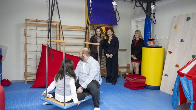 Mersin'de otizmli çocuklar ve aileleri buluştu