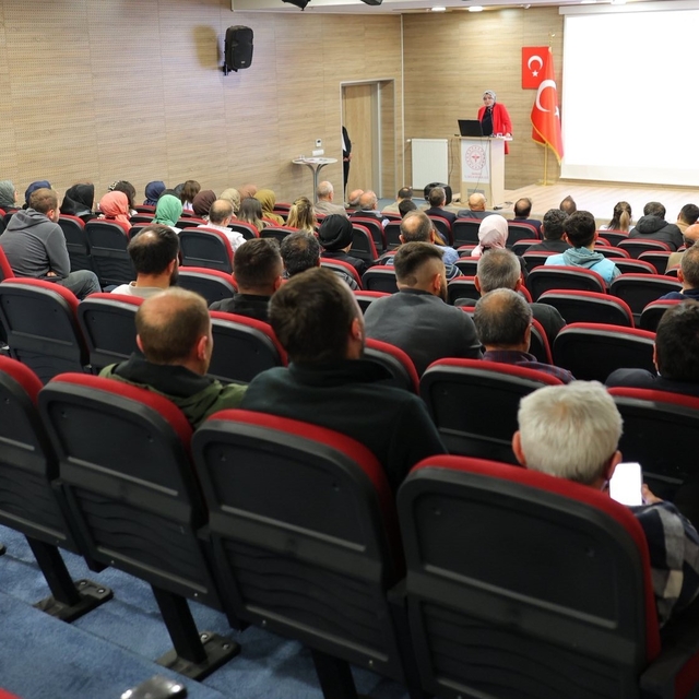 Bayburt'ta sağlık personeline iç kontrol eğitimi