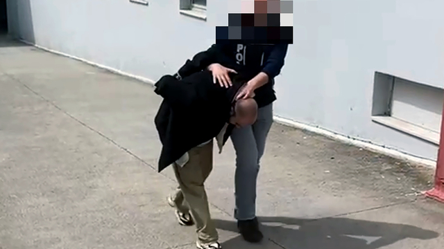 Aracından 825 kilo bonzai üretebilecek ham madde ele geçirildi; tutuklandı