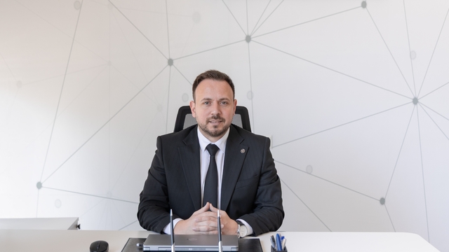 Adıgüzel: "Samsun'un enerji altyapısını güçlendirmek için çalışmalarımızı kararlılıkla sürdüreceğiz"
YEDAŞ Samsun Bölge Müdürlüğü'ne Sedat Adıgüzel atandı