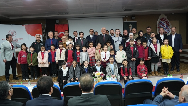 Muş'ta 62. Kütüphane Haftası etkinlikleri törenle başladı