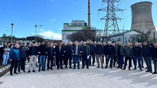 (Düzeltme) Kütahya Tunçbilek'te elektrik üretim işçileri eylemde