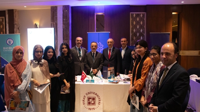 Fırat Üniversitesi Pakistan'da tanıtıldı
