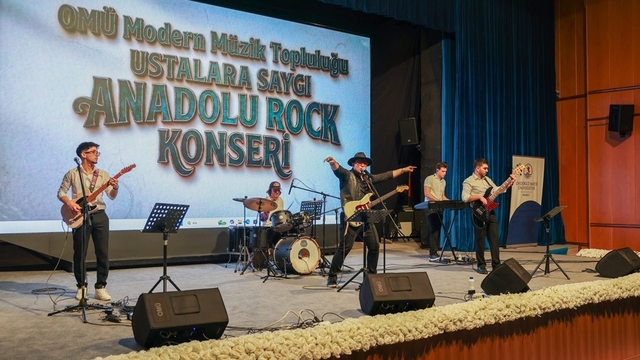 OMÜ'de "Ustalara Saygı Anadolu Rock Konseri"
