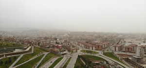 Kahramanmaraş'ta toz taşınımı etkili oldu