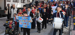 Artvin’de otizm farkındalığı yürüyüşü düzenlendi