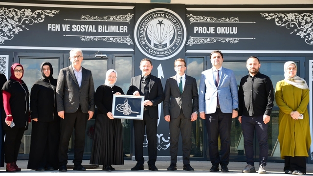Kaymakam Kayabaşı'ndan Biga Anadolu İmam Hatip Lisesine ziyaret