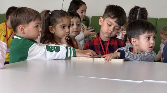 Kartepe'de minikler Kütüphaneler Haftası'nı müzikli masallarla kutladı