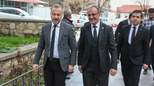 Elazığ Milli Eğitim Müdürü Şahin, Ağın Belediye Başkan Çakar'ı ziyaret etti