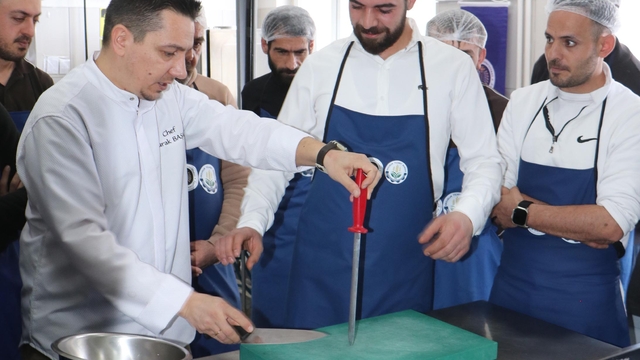 Aşçılık eğitimine başlayan hükümlüler:  Çok şükür bize yeni kapı açıldı