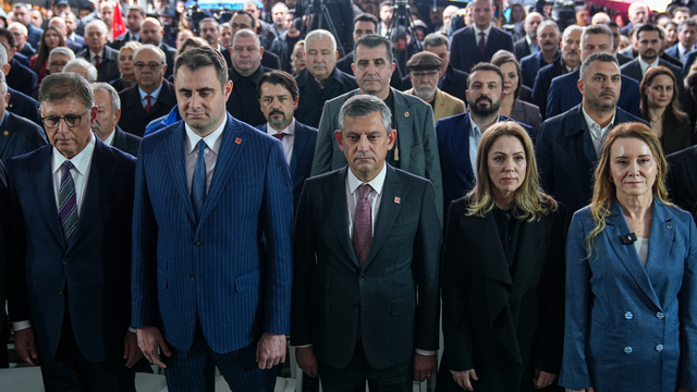 CHP Genel Başkanı Özel, İzmir'de konuştu: