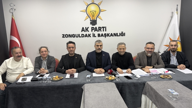 AK Parti Zonguldak Belediye Meclis Grubu, belediyenin 2025 faaliyet raporunu değerlendirdi