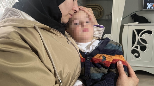 İzmir'de parkta 2 yaşındaki çocuğa bıçakla saldıran şüpheli tutuklandı