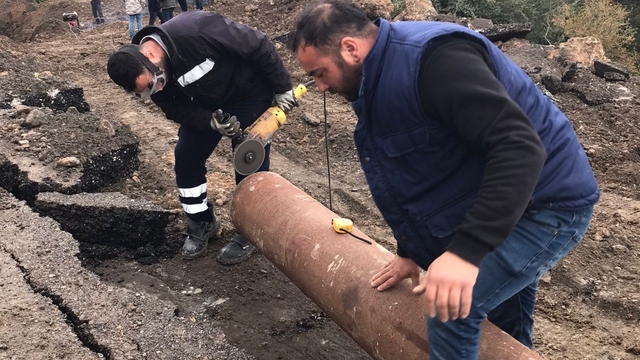 Payas'ta içme suyu hattı hızla onarıldı