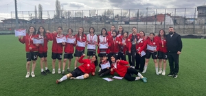 Ağrı Spor Lisesi Kız Futbol Takımı Türkiye finallerine yükseldi