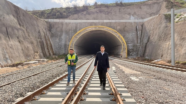 "Osmaneli-Bursa-Bandırma Hızlı Tren Hattı Projesi" çalışmaları yerinde incelendi