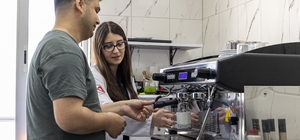 Mersin Büyükşehir Belediyesinden ücretsiz barista eğitimi yoğun ilgi görüyor
