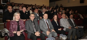 Kütahya protokolü "Devlet Ana" adlı tiyatro oyununu izledi