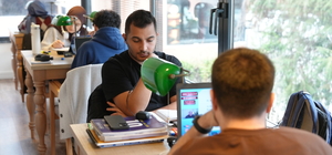 Düzce'de kütüphane kültürü belediye ve hayırsever işbirliğiyle gelişiyor