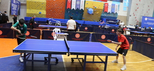 İşitme Engelliler Masa Tenisi Türkiye Şampiyonası Samsun’da başladı
