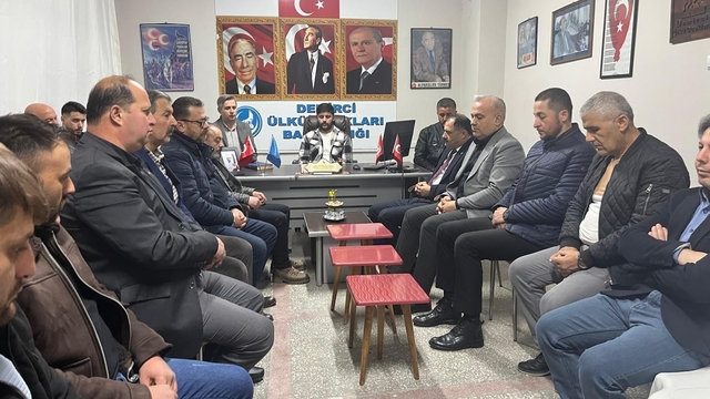 Alparslan Türkeş Demirci'de dualarla anıldı