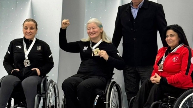 Bursalı milli sporcu Türkiye birincisi oldu
Aysel Özgan'dan Burtom'a teşekkür