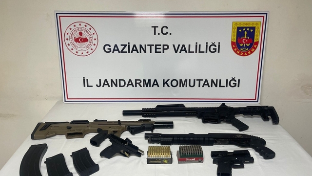 Gaziantep'te 23 adet ruhsatsız silah ele geçirildi: 19 gözaltı