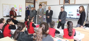 Köyceğiz Kaymakamı Kumcu, öğrencilerle bir aray geldi