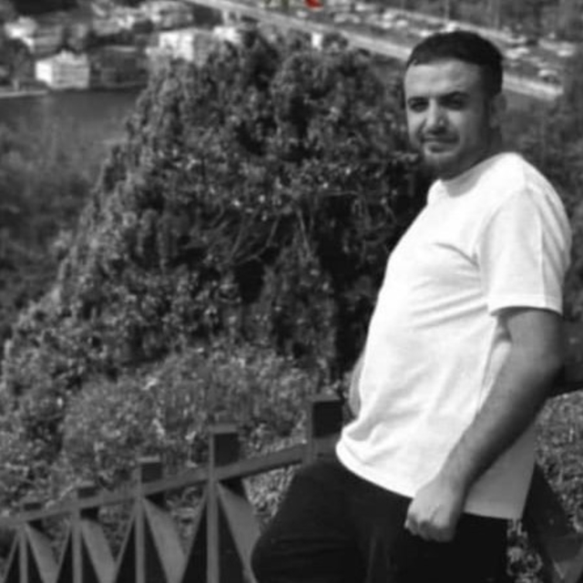 Silahla başından vurularak hayatını kaybetti