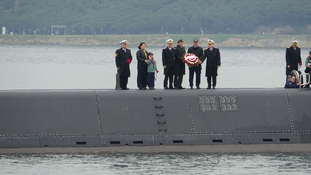 Dumlupınar Denizaltısı şehitleri anıldı