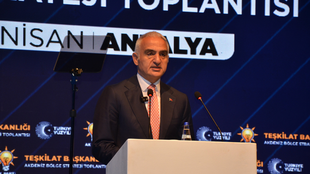 Bakan Ersoy: Artık her yıl kendini aşan ve yeni rekorlar kıran bir Türk turizmi var