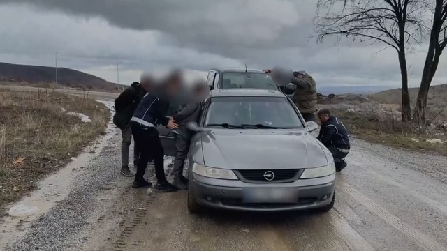 Yozgat'ta 3 kaçak göçmen yakalandı