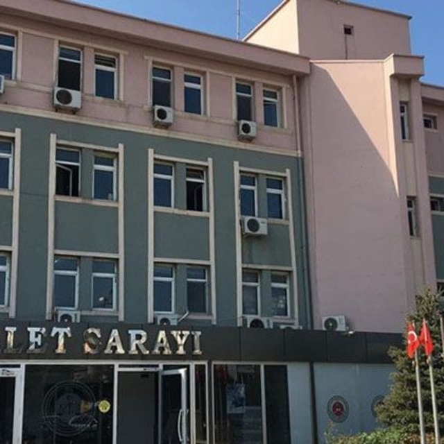 Gönen'de rüşvet operasyonunda 2 kişi tutuklandı