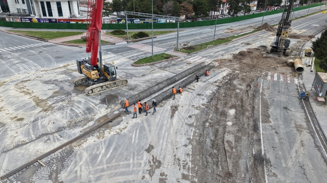 Kartal Katlı Kavşağı ve Bağlantı Yolları Projesi'nde çalışmalar devam ediyor