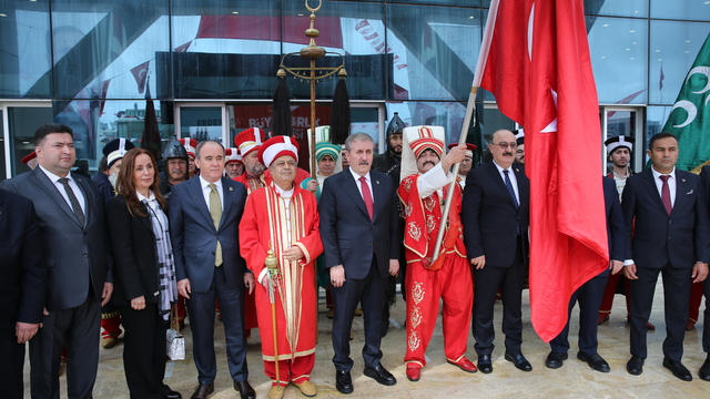 BBP Genel Başkanı Destici, Antalya İl Kongresi'nde konuştu: