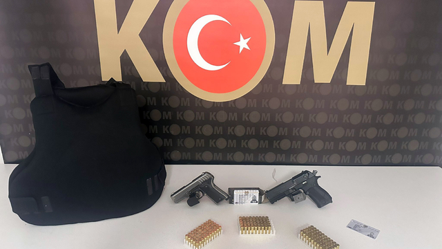 Kocaeli'de firari hükümlü sahte avukat kimliğiyle yakalandı