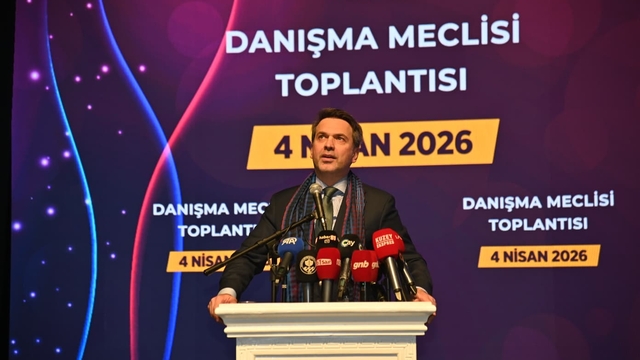 Bakan Bayraktar: Dünyada büyük bir dönüşümün eşiğindeyiz